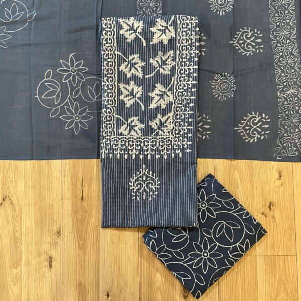 Kantha Suit - Image 2